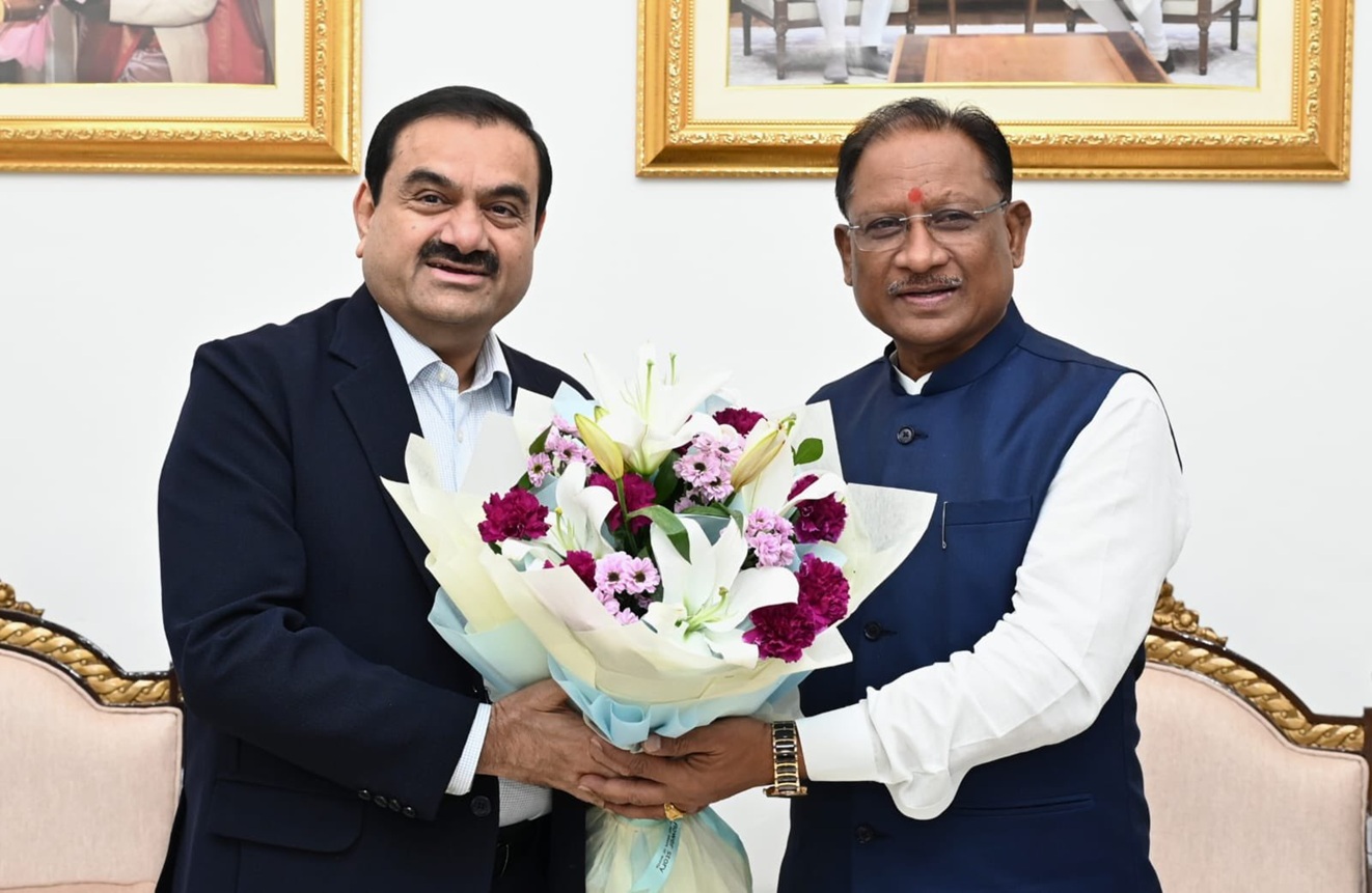 शब्दचर्चा (28): अडानी या अदाणी? सही नाम जानना है तो नौकरों से पूछो